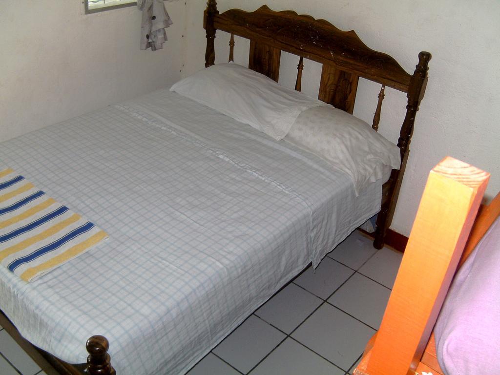 Hostel Tadeo San Juan Del Sur Oda fotoğraf