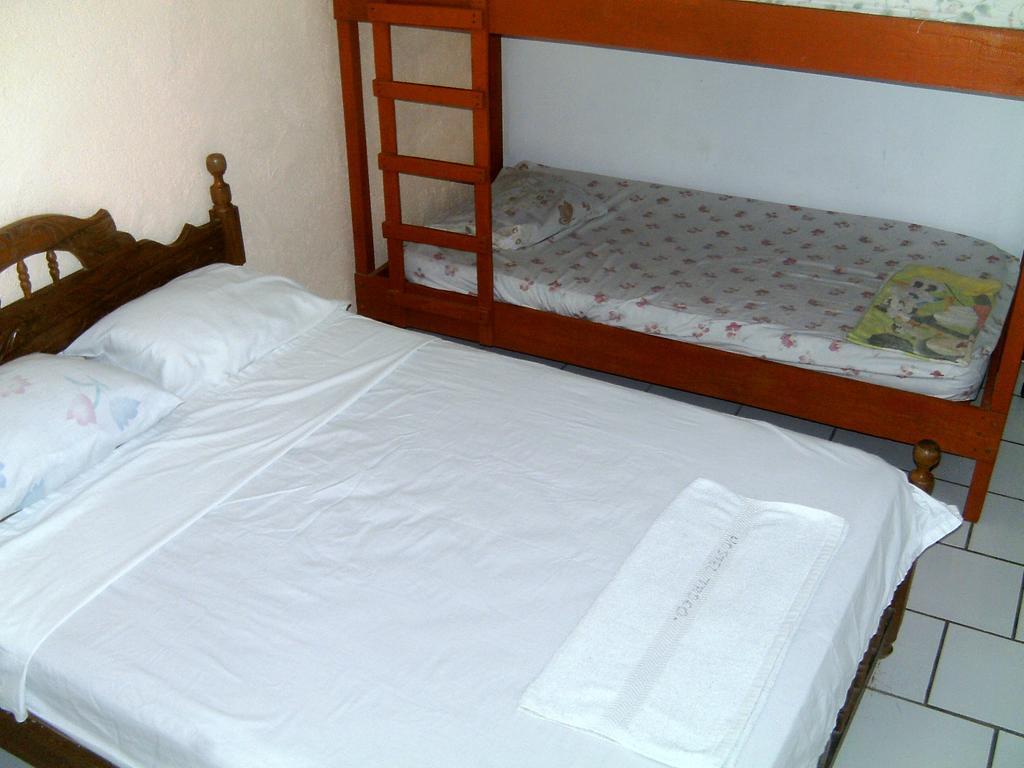 Hostel Tadeo San Juan Del Sur Oda fotoğraf